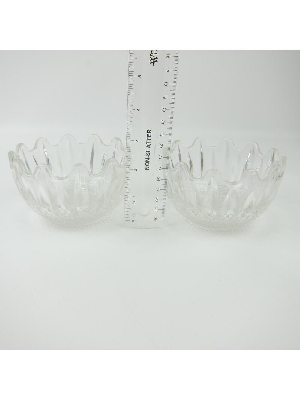 Vintage Clear Glass 2 Piece Interlocking Bowl Candy Dish Patterned Nut Snacks - Picture 8 of 16